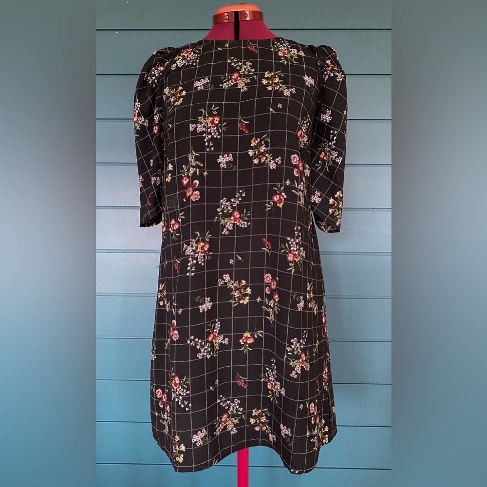 Black floral shift dress